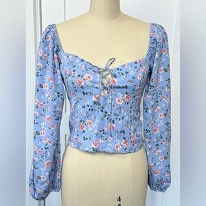 NWT Puff Sleeve Lace-Up Sweetheart Blouse